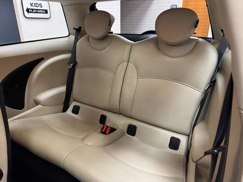 Used 2011 MINI Cooper S image 35