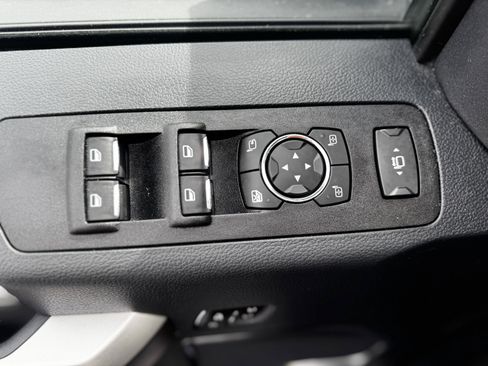 Used 2022 Ford F250 Lariat w/ Lariat Ultimate Package image 11