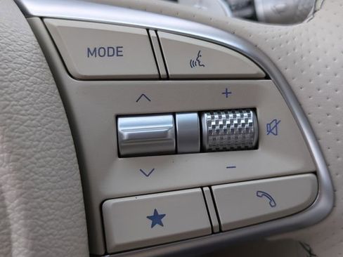 New 2026 Genesis G70 2.5T Prestige image 25