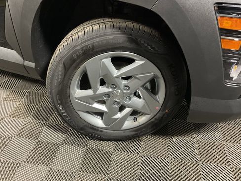 New 2026 Hyundai Kona SE image 38