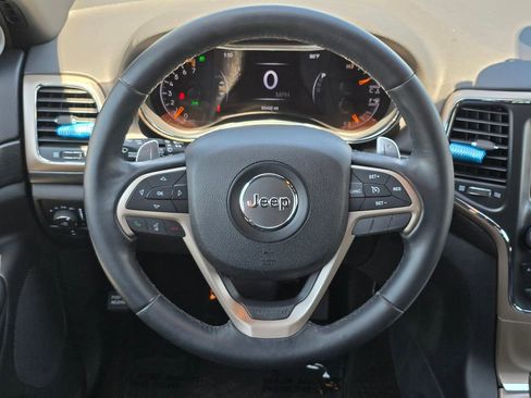 Used 2016 Jeep Grand Cherokee Laredo w/ Quick Order Package 23E AWD/4WD image 7