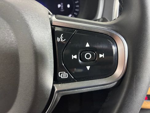 Used 2024 Volvo XC90 B5 Plus AWD/4WD image 20