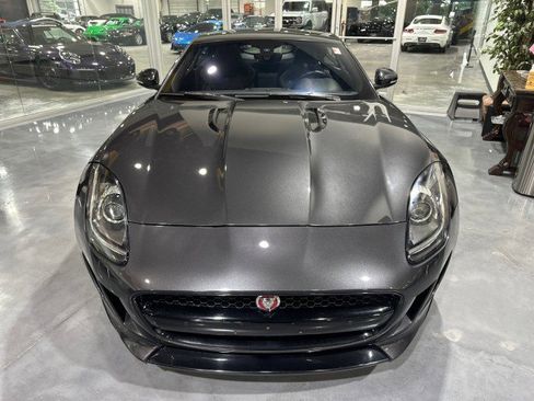 Used 2017 Jaguar F-TYPE Coupe RWD image 12