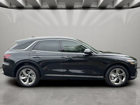 Certified 2026 Genesis GV70 2.5T AWD/4WD image 6