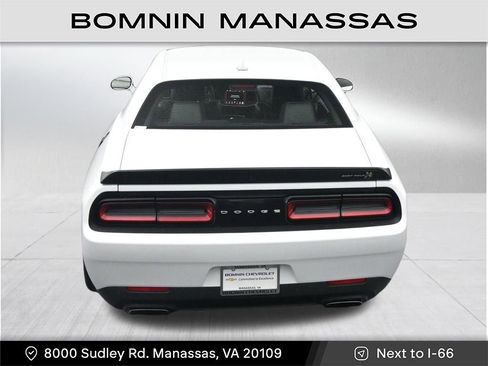 Used 2022 Dodge Challenger R/T Scat Pack RWD image 28