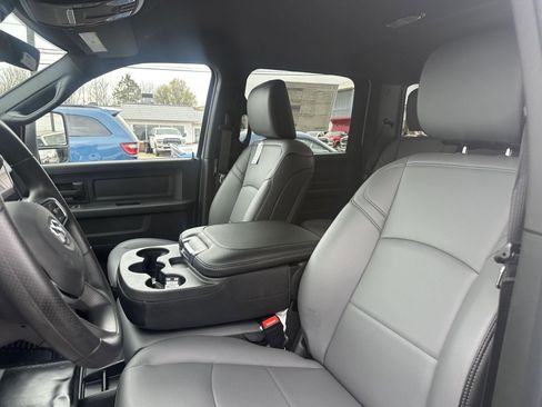 New 2026 RAM 2500 Tradesman w/ Chrome Appearance Group AWD/4WD image 12