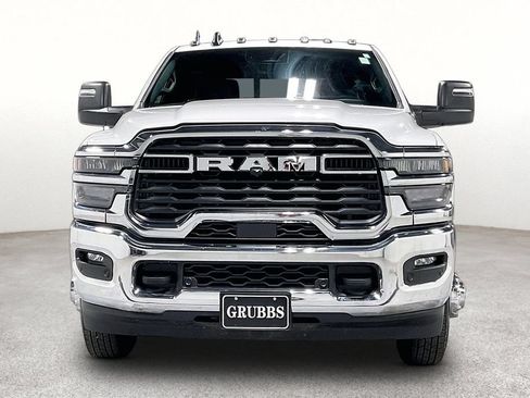 Used 2026 RAM 3500 Tradesman AWD/4WD image 4
