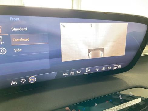 Used 2025 Buick Enclave Preferred image 21