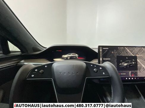 Used 2022 Tesla Model S image 26