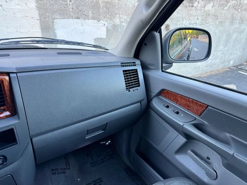 Used 2006 Dodge Ram 2500 Truck SLT AWD/4WD image 34
