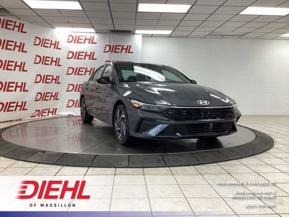 Used 2025 Hyundai Elantra SEL