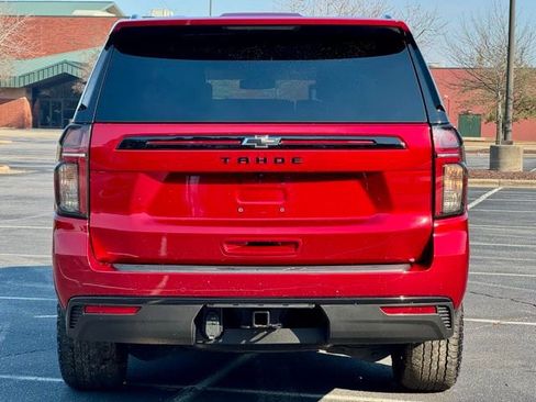 Used 2024 Chevrolet Tahoe Z71 w/ Luxury Package image 6