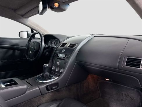 Used 2008 Aston Martin V8 Vantage Coupe RWD image 34