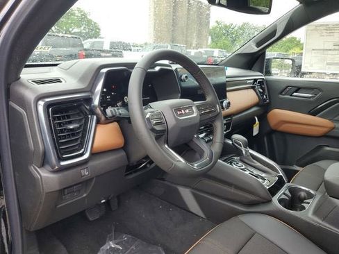 New 2026 GMC Canyon AT4 AWD/4WD image 20
