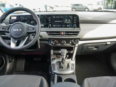 New 2026 Kia Seltos LX image 15