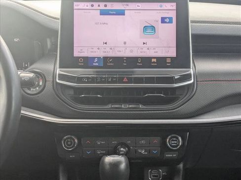 Used 2022 Jeep Compass Trailhawk w/ Trailhawk Elite Group image 15