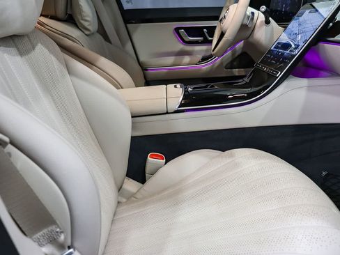 Used 2022 Mercedes-Benz S 500 4MATIC image 17