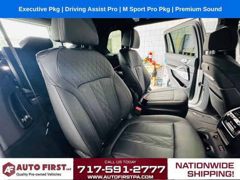 Used 2023 BMW X7 M60i w/ Executive Package image 27