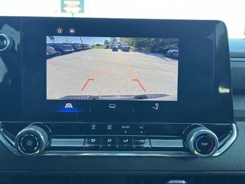 Used 2024 Chevrolet Colorado W/T w/ WT Convenience Package image 5