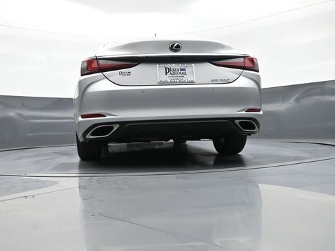 Used 2019 Lexus ES 350 w/ Premium Package FWD image 32