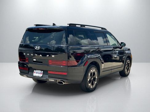 Used 2026 Hyundai Santa Fe SEL FWD image 5