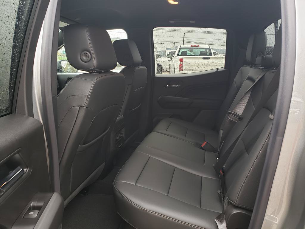 New 2026 Chevrolet Colorado LT w/ LT Convenience Package AWD/4WD image 16