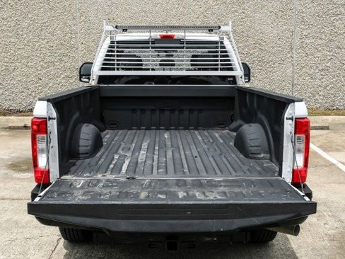 Used 2019 Ford F250 XL w/ Power Equipment Group RWD image 46