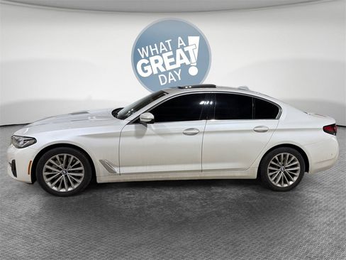 Used 2021 BMW 530i xDrive image 7