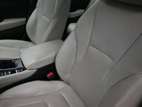 Used 2024 Honda Accord EX-L image 18
