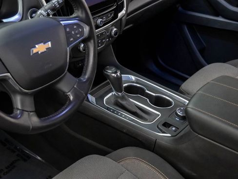Used 2019 Chevrolet Traverse LT image 13
