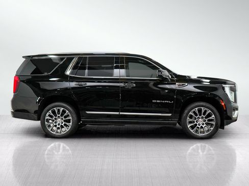 Used 2025 GMC Yukon Denali w/ Sun & Power Step Package AWD/4WD image 6