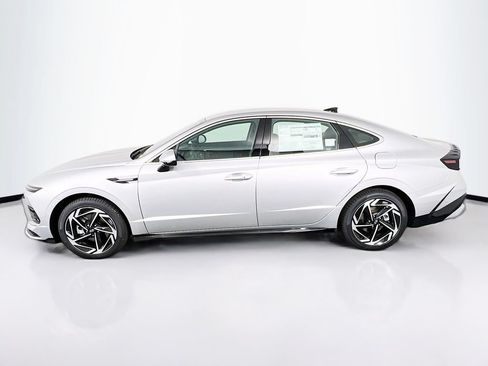 Certified 2026 Hyundai Sonata SEL FWD image 4
