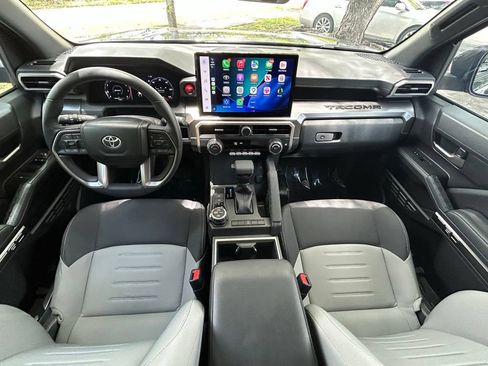 Used 2024 Toyota Tacoma TRD Off-Road AWD/4WD image 10