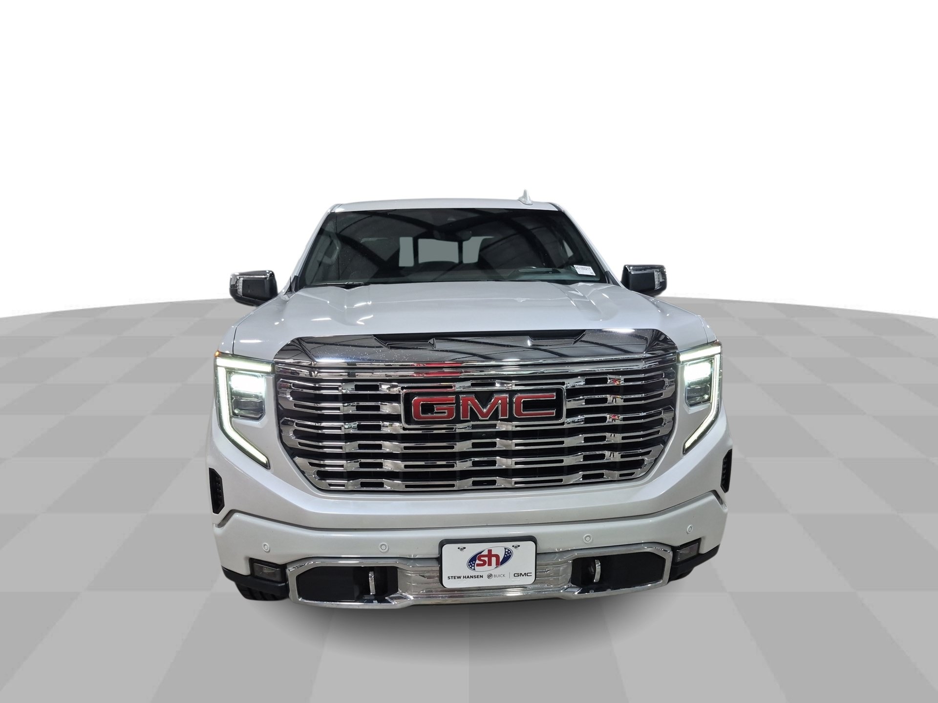 Used 2024 GMC Sierra 1500 Denali w/ Denali Reserve Package AWD/4WD image 3