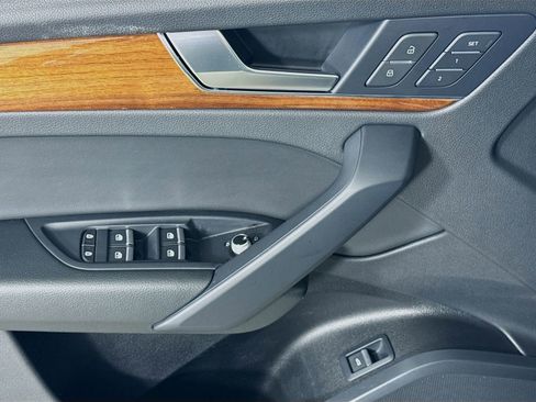 Certified 2023 Audi Q5 2.0T Premium image 11