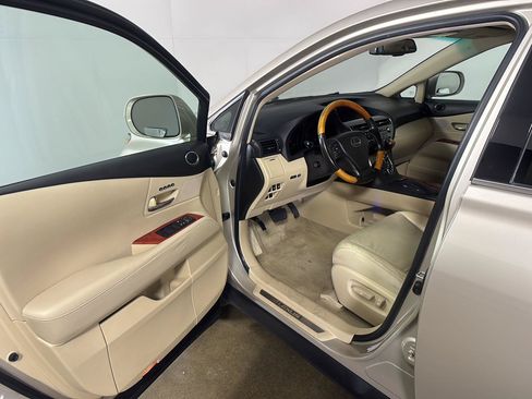 Used 2011 Lexus RX 350 AWD w/ Premium Pkg image 2