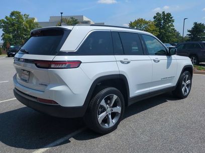 New 2026 Jeep Grand Cherokee Limited w/ Luxury Tech Group II