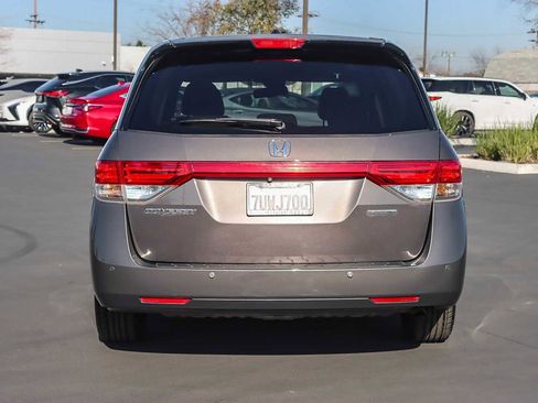 Used 2016 Honda Odyssey Touring image 3