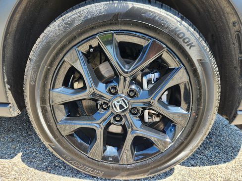 Certified 2024 Honda HR-V Sport image 19