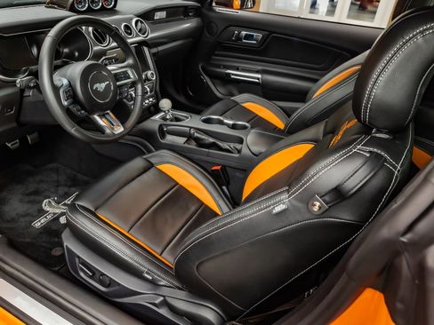 Used 2020 Ford Mustang GT Premium w/ GT Performance Package RWD image 2