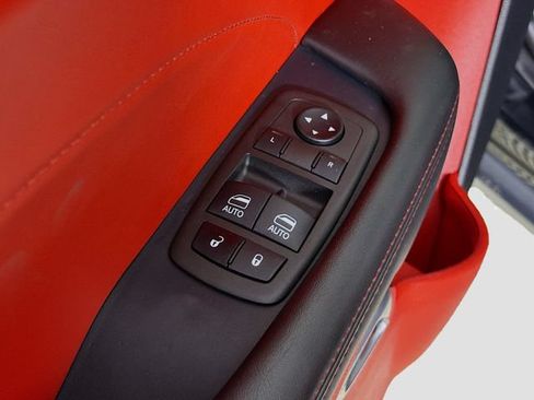Used 2022 Dodge Challenger R/T Scat Pack w/ Plus Package RWD image 18
