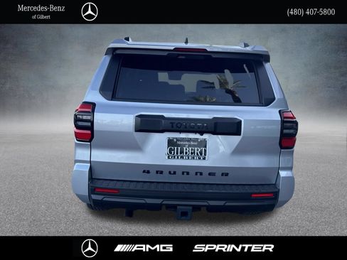 Used 2026 Toyota 4Runner SR5 AWD/4WD image 4