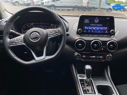 Used 2021 Nissan Sentra SR FWD image 8