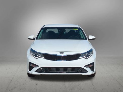 Used 2020 Kia Optima LX image 9