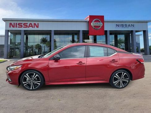 Used 2023 Nissan Sentra SR w/ Electronics Package FWD image 6