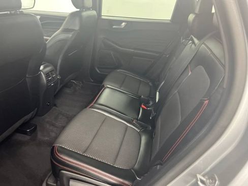 Used 2023 Ford Escape ST-Line w/ Tech Pack #1 AWD/4WD image 11