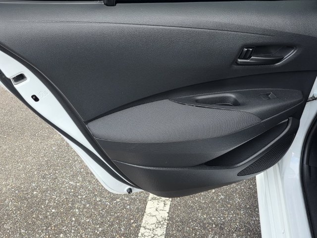 Used 2023 Toyota Corolla LE FWD image 28