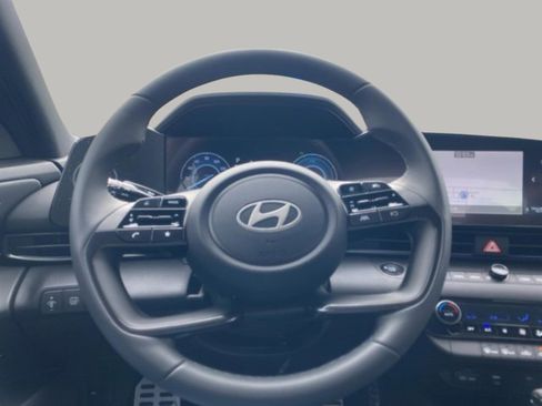 New 2026 Hyundai Elantra Sport FWD image 18