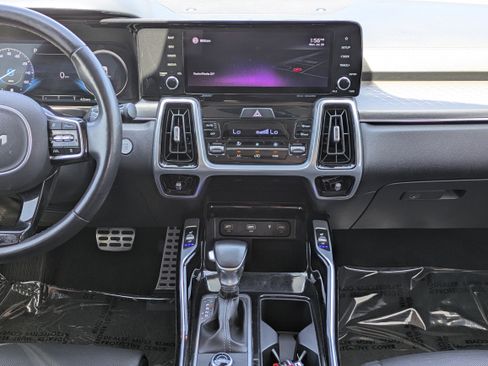 Used 2022 Kia Sorento SX FWD image 18