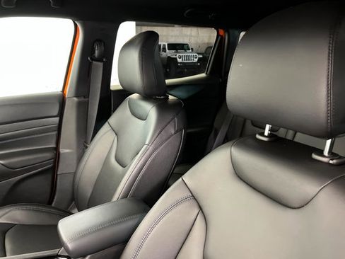 New 2026 Jeep Compass Limited image 16